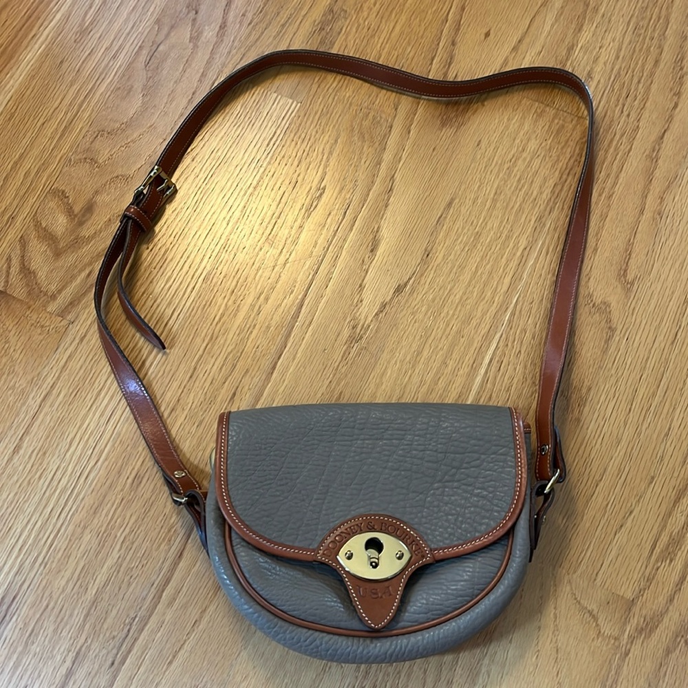 Dooney & Bourke tan cavalry Crossbody bag made in the USA vintage